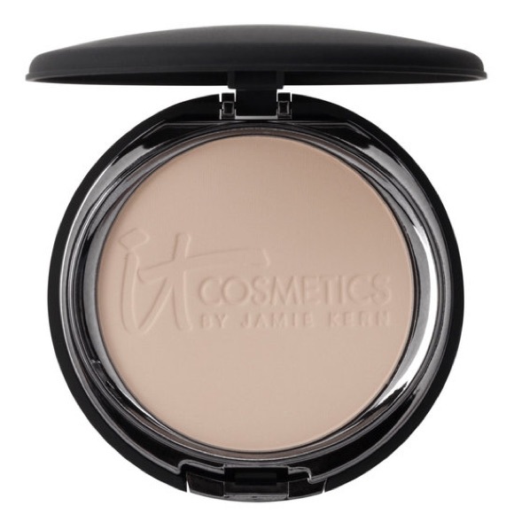 IT Cosmetics Celebration foundation in fair - Picture 2 of 2